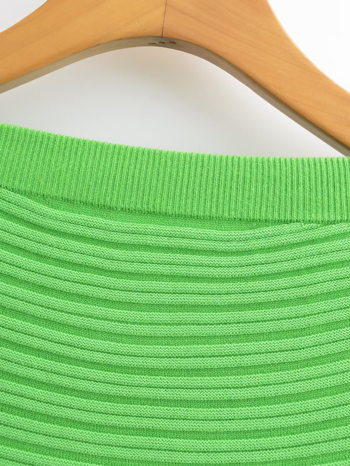 Women's Sleeveless Green Off-the-shoulder Tube Top Dress - Image 6