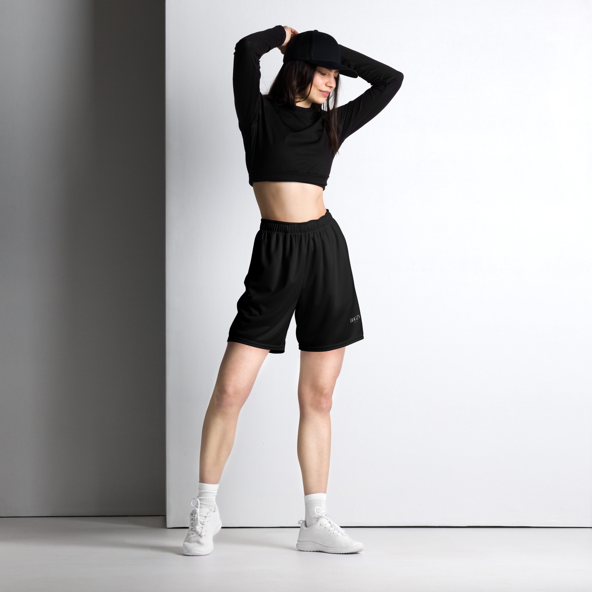 Bugzy Milan Unisex mesh shorts - Image 4