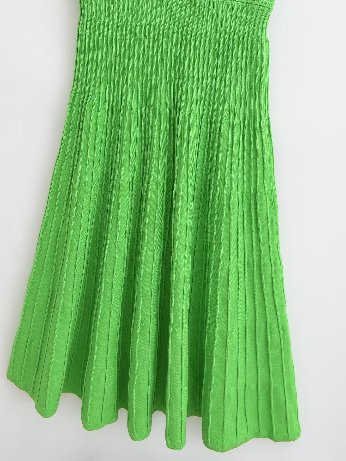 Women's Sleeveless Green Off-the-shoulder Tube Top Dress - Image 10